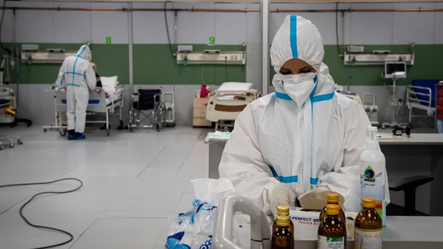  Ройтерс: рекорден ръст на инфекциите в България, болниците изнемогват
