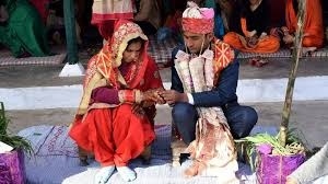 Индиец продаде жена си, за да си купи телефон