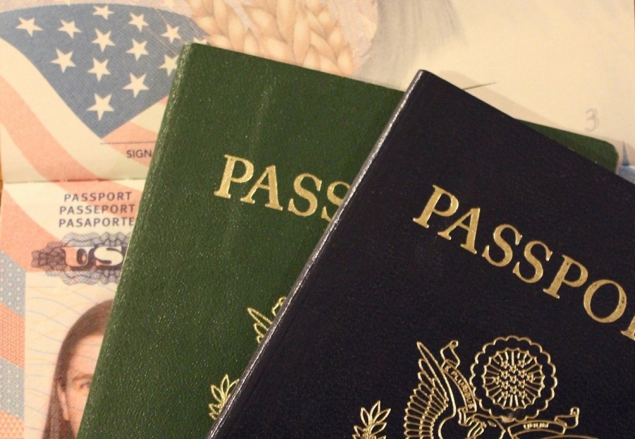 САЩ издадоха първия полово неутрален паспорт
