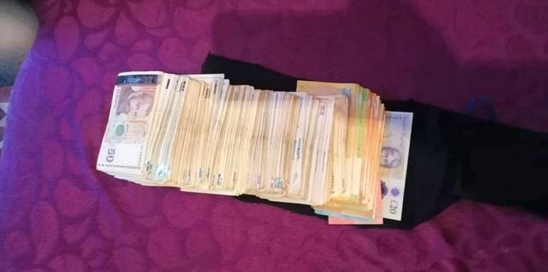 Акция за купен вот в Симеоновград: Задържаха мъжа и сина на кметицата