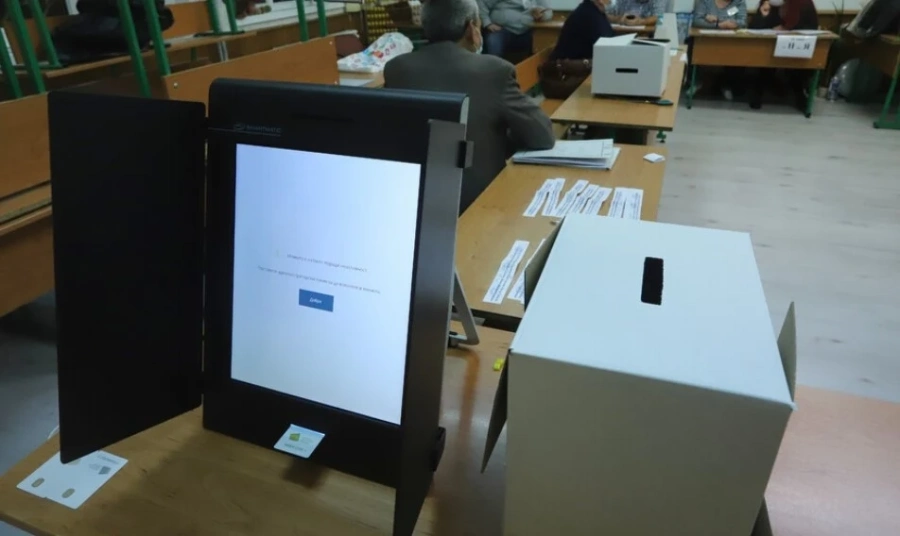 Тренд: 14,4% избирателна активност към 12 ч.