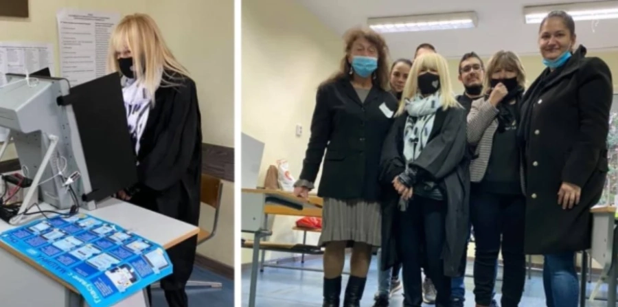 Лили Иванова гласува и пожела щастие на всички българи (СНИМКИ)