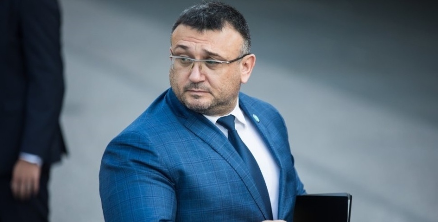 Бившият вътрешен министър Маринов е извикан на разпит в МВР