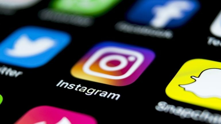 Instagram ще изисква кратък видеоклип за потвърждаване на регистрация