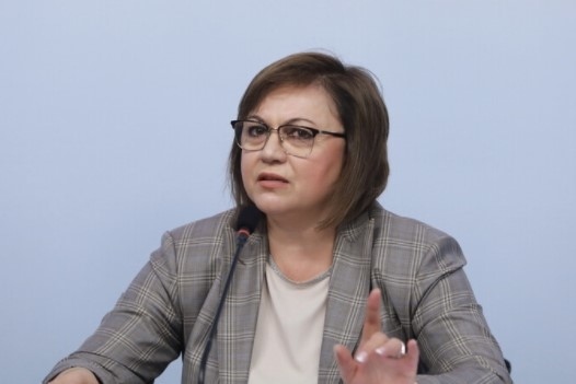 Избраха Нинова за председател на парламентарната група на БСП