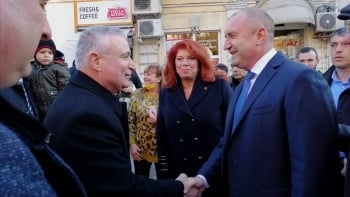 Радев: България вече не е бащиния на шайката