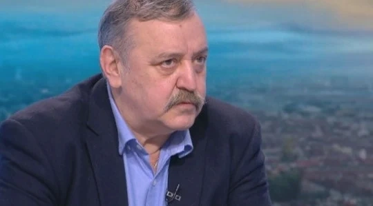 Кантарджиев: Вероятността ваксините да не действат въобще при Омикрон е много малка