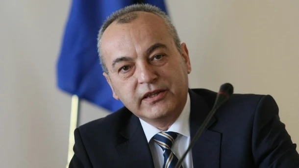 Министър Донев: Населението на България застарява и намалява с много бързи темпове