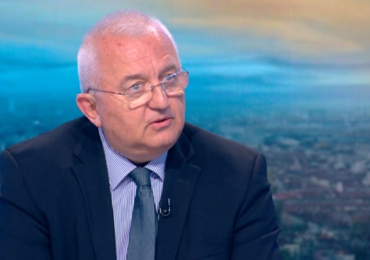 Драганов: Над половин милион българи ще пътуват в страната за Коледа и Нова година