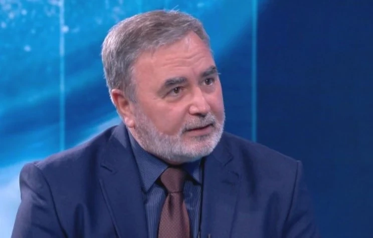 Доц. Ангел Кунчев: Не съм бил в болница, нито пък интубиран