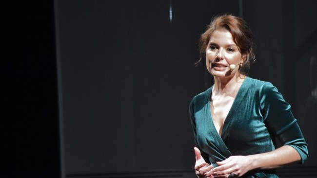 Сърчаджиева: Хората на културата станаха девета дупка на кавала, гният с мизерни пенсии