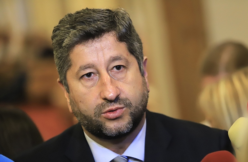 Христо Иванов: Управлението ще е трудно, може да се окаже с преходен характер