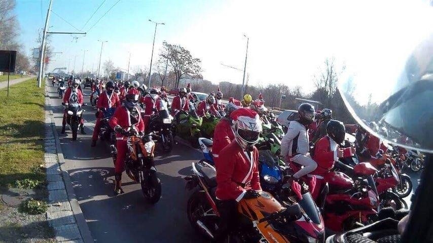 Мотористите от София Райдърс организираха традиционно Коледно каране