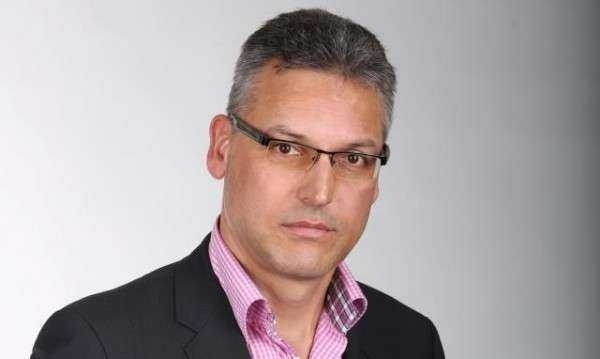 Жаблянов: Как Корнелия Нинова изключва членове на партията, след като е в оставка