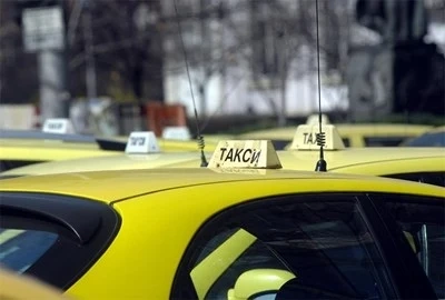 2022 г. започва с нови, по-високи с 30% цени на таксиметровите услуги в София