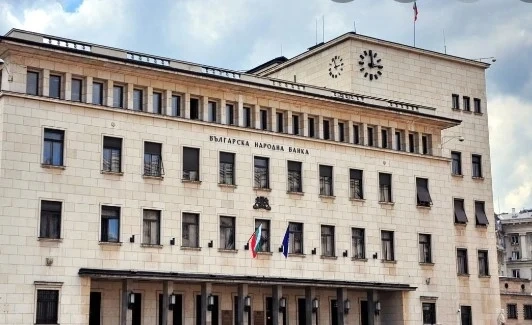 Възнагражденията в БНБ нарастват с 5%