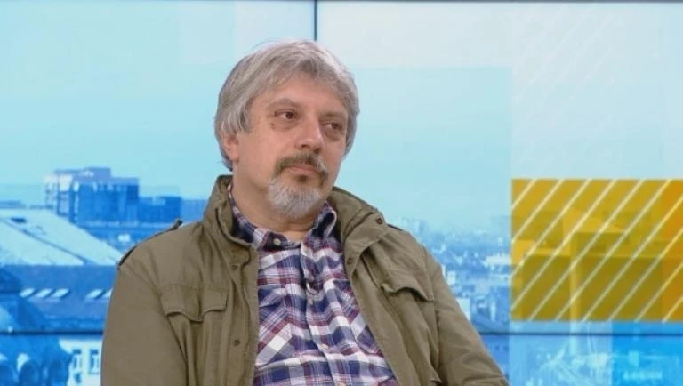 Проф. Витанов: Още утре ще видим на какво е способен Омикрон