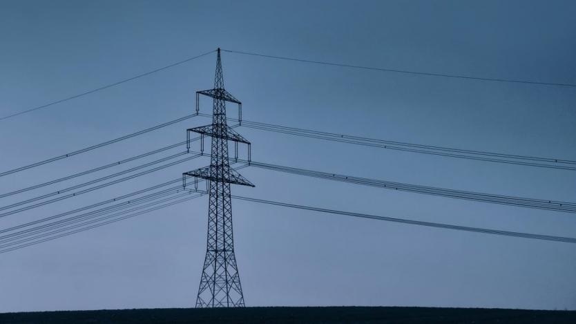 Гърция ще даде 400 млн. евро за компенсация на високите цени на енергията