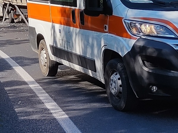 10 пострадали след обръщане на микробус на пътя Русе-Кубрат