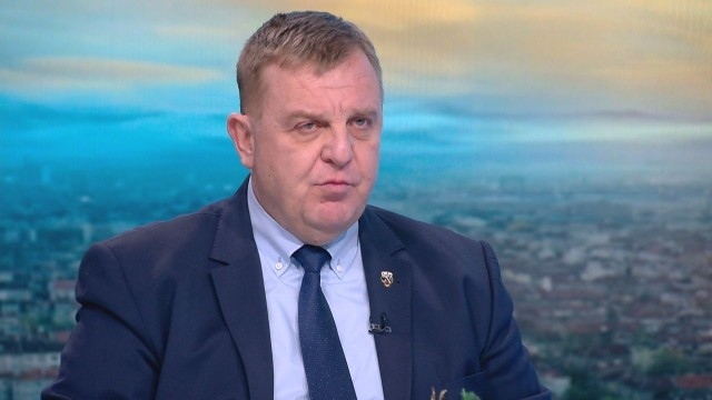 Красимир Каракачанов: Война с Русия няма да има