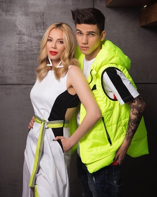 Емилия платила 300 бона за клип с Денис Теофиков