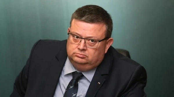 Сотир Цацаров: Уведомих президента 10 дни преди да подам оставка като председател на КПКОНПИ