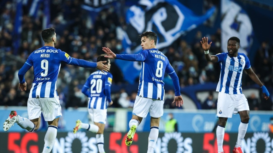 В Арсенал са отчаяни и вече обмислят иранец да води атаката им