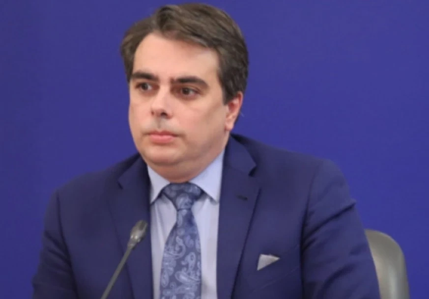 Асен Василев към работодателите: За истината не трябва да се извинявам