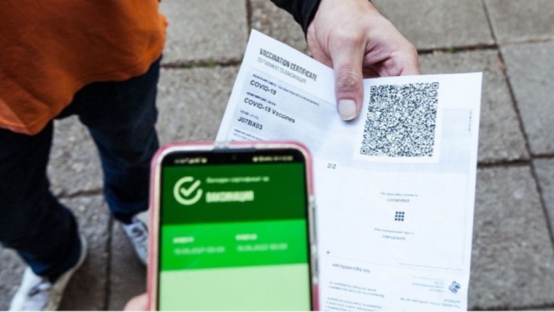 Схема за фалшиви Covid сертификати е разбита в София