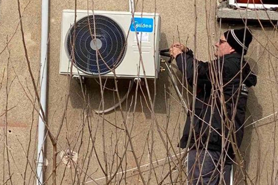 Сменят печки с климатици в 5 столични района  