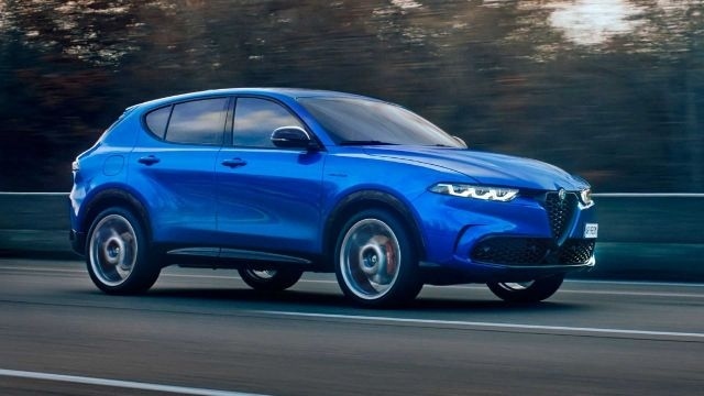 Alfa Romeo ще представи първата си електическа кола през 2024 г.
