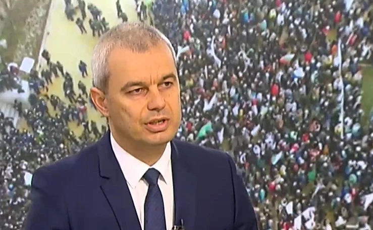 Костадинов: Протестите в сряда ще са мащабни, властта я е страх