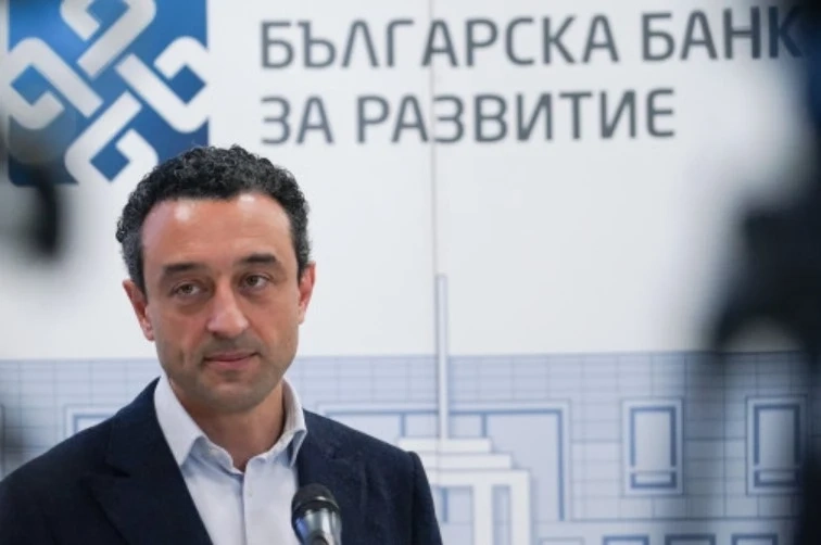 ББР ще отпуска кредити на бизнеса за погасяване на фактурите за ток