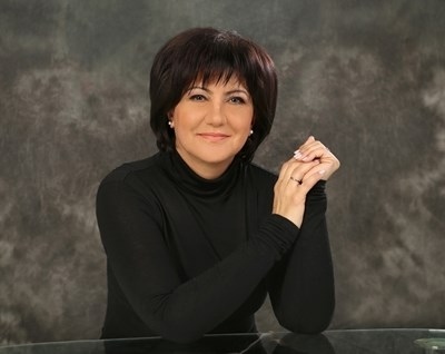 Цвета Караянчева: Да управляваш след Борисов е като да пееш след Лили Иванова