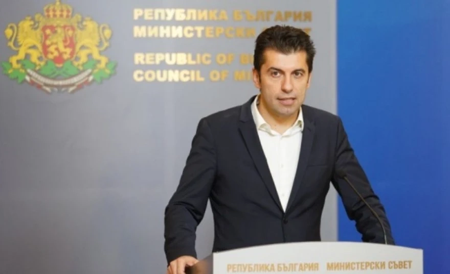 Просто Киро ще унищожи ли Кирил Петков?