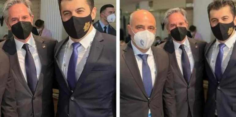 Ковачевски без коментар за снимката с Петков, от която беше изрязан