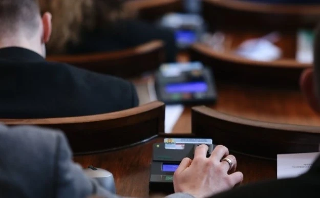 Депутатите ще гледат на второ четене Бюджет 2022