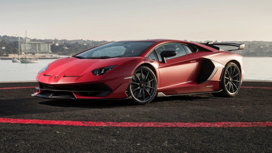 Lamborghini може да върне Aventador в производство
