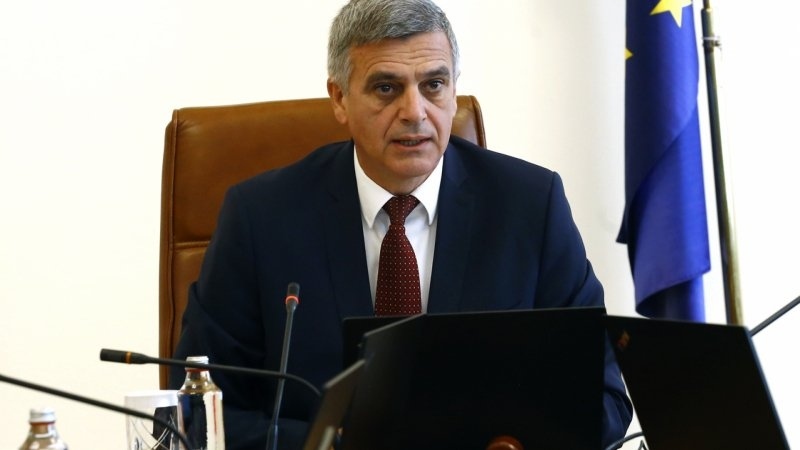 Протест иска оставката на Стефан Янев тази вечер