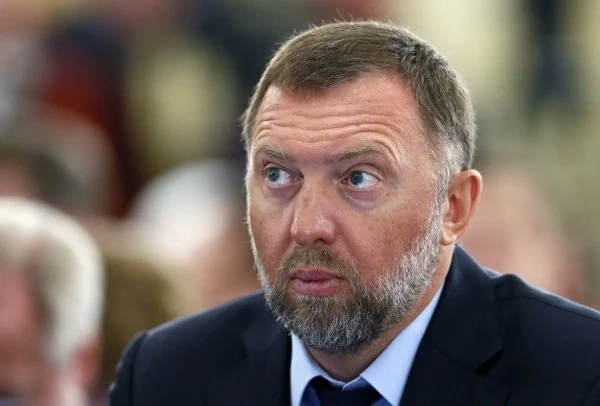Двама руски олигарси поискаха Путин да прекрати войната