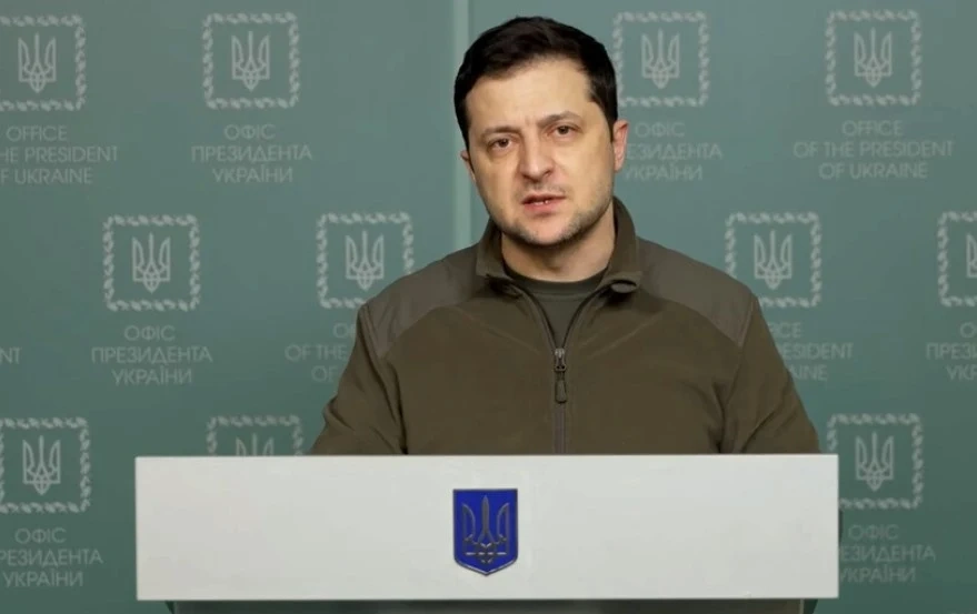 Зеленски към Байдън: Трябва да спрем агресора възможно най-скоро
