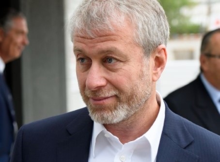 Абрамович предложил Челси на четирима бизнесмени