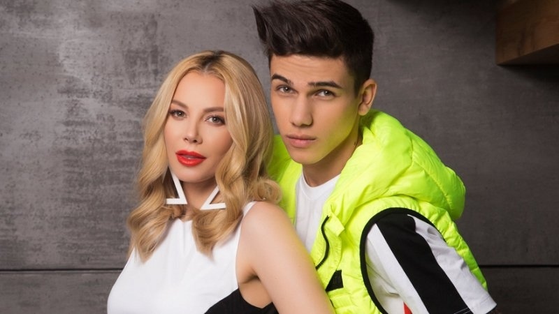 Емилия пуска последен дует с Денис Теофиков