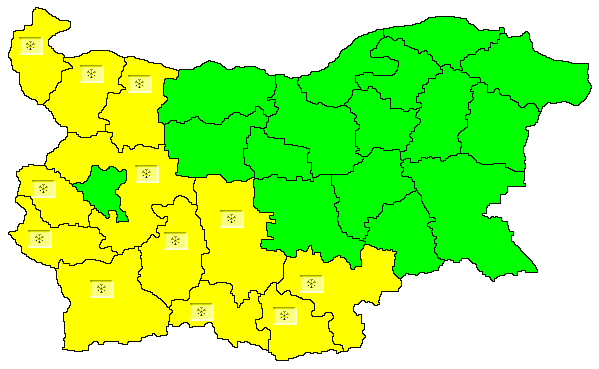Жълт код за сняг в 12 области в Западна и