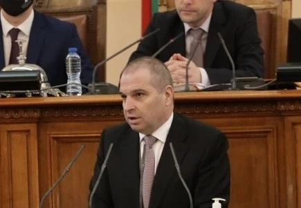Караджов: С МОСВ определяме екомерките за тунела под Шипка