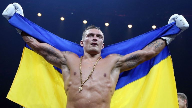 Боксьорът Олександър Усик обвини Русия в цинични лъжи криещи се