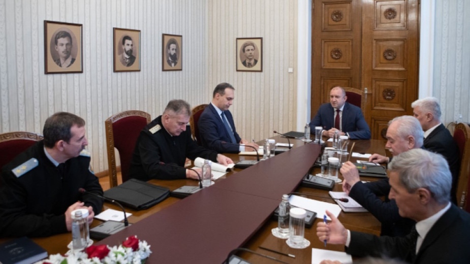 Президентът Румен Радев е поискал да бъдат предприети мерки, които