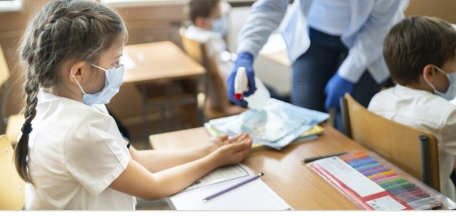 Премахват тестването за COVID-19 в училищата