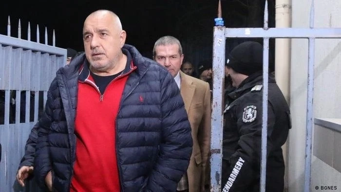 Посмяха да посегнат и към едрите риби: чуждите медии за ареста на Бойко Борисов