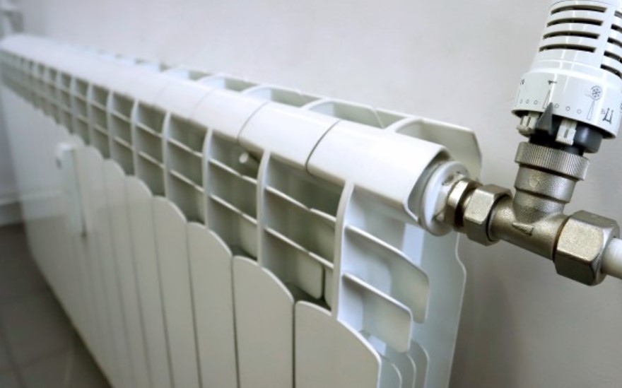 Прогноза: Под 30% скок на цената на парното и топлата вода след мораториума
